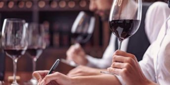 Invităm producătorii de vin din regiune să participe la concursul „Polobocul de Aur”